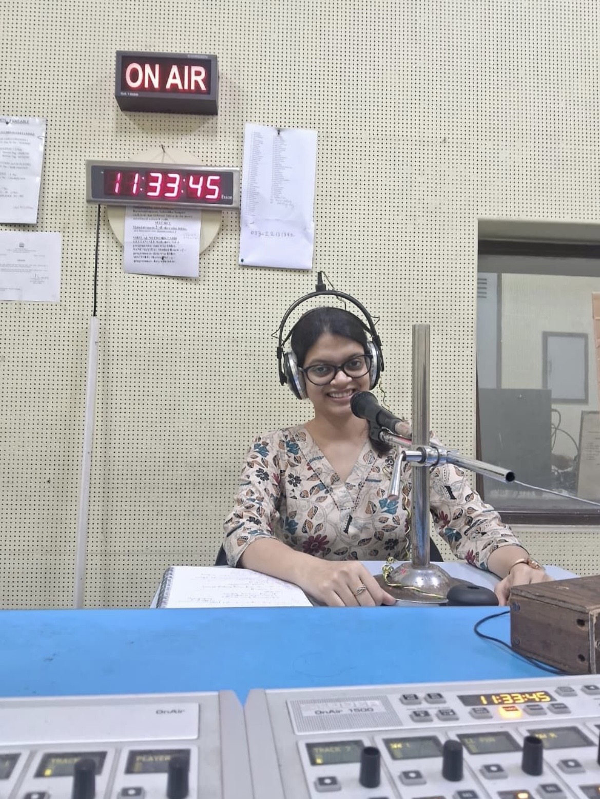 Clinical Psychologist in Kolkata Shreshtha Dhar discussing anxiety at All India Radio Yuvavani Kolkata